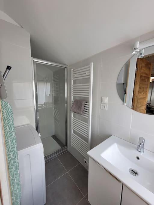 La Toue Holiday home Saint-Dye-sur-Loire